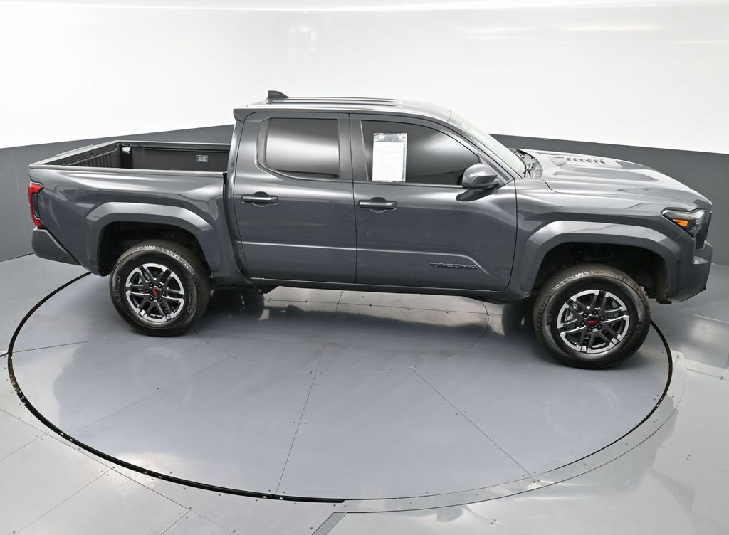 Used 2024 Toyota Tacoma TRD Sport image 45