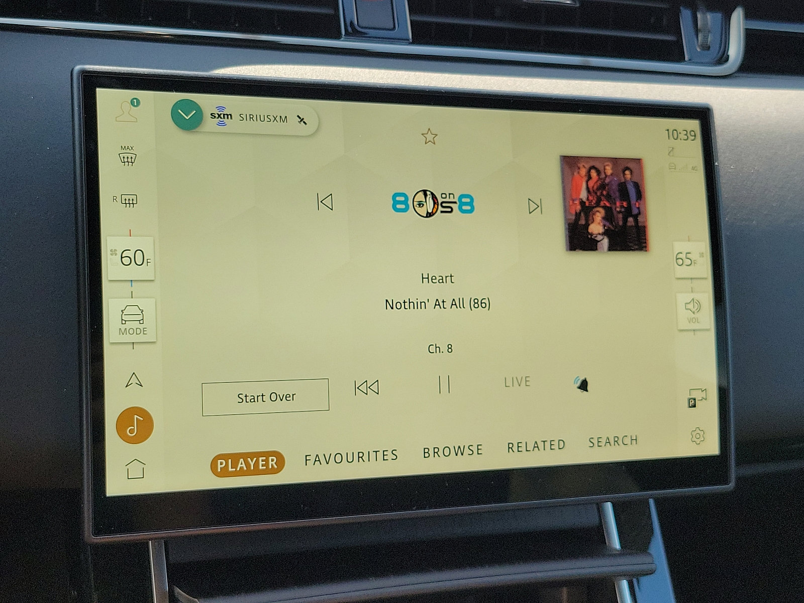 Used 2024 Land Rover Range Rover Evoque Dynamic SE image 16