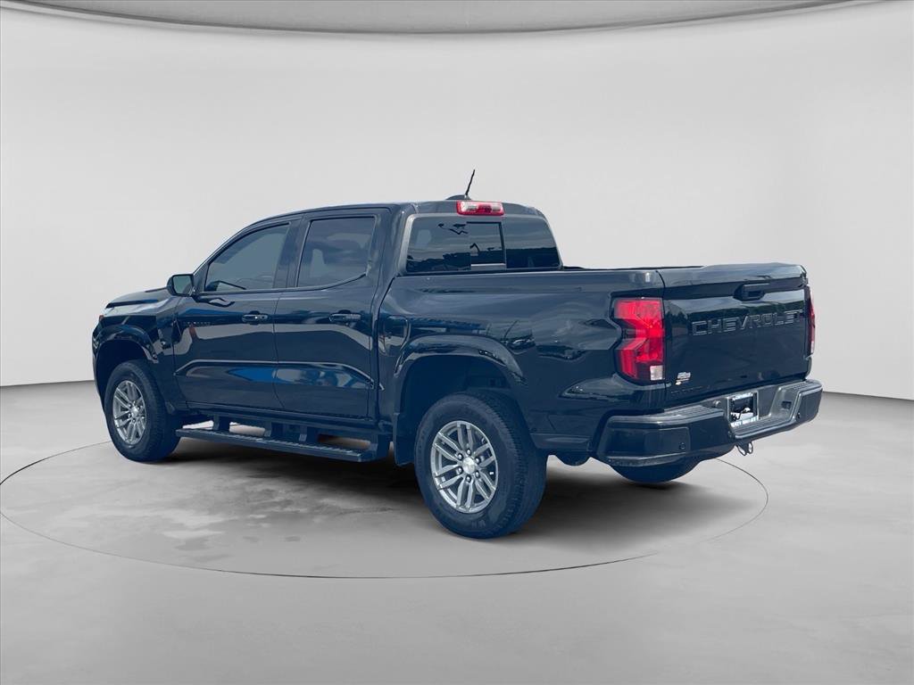 Used 2025 Chevrolet Colorado LT RWD image 5