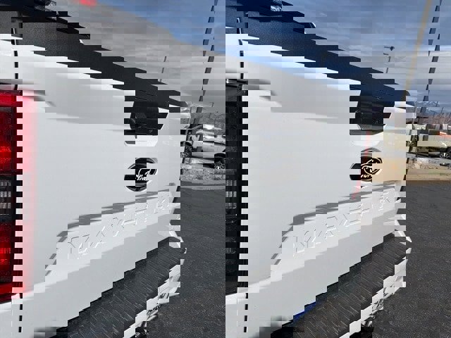 New 2025 Ford Maverick Lobo image 33