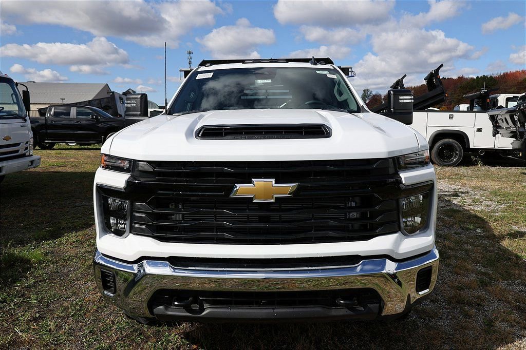 New 2025 Chevrolet Silverado 3500 W/T w/ WT Convenience Package image 32