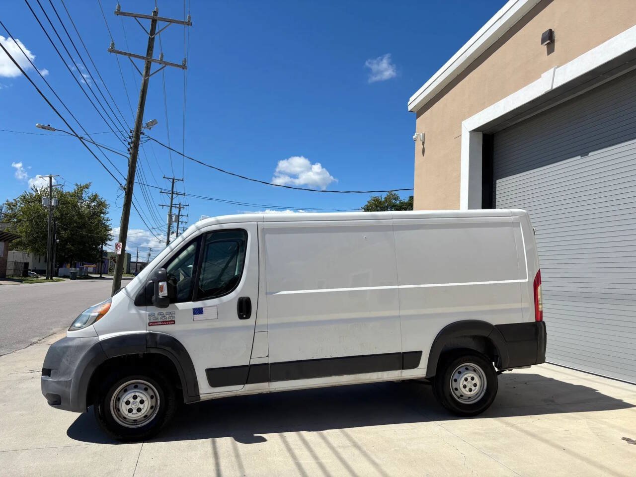 Used 2016 RAM ProMaster 1500 w/ Cargo Convenience Group FWD image 3