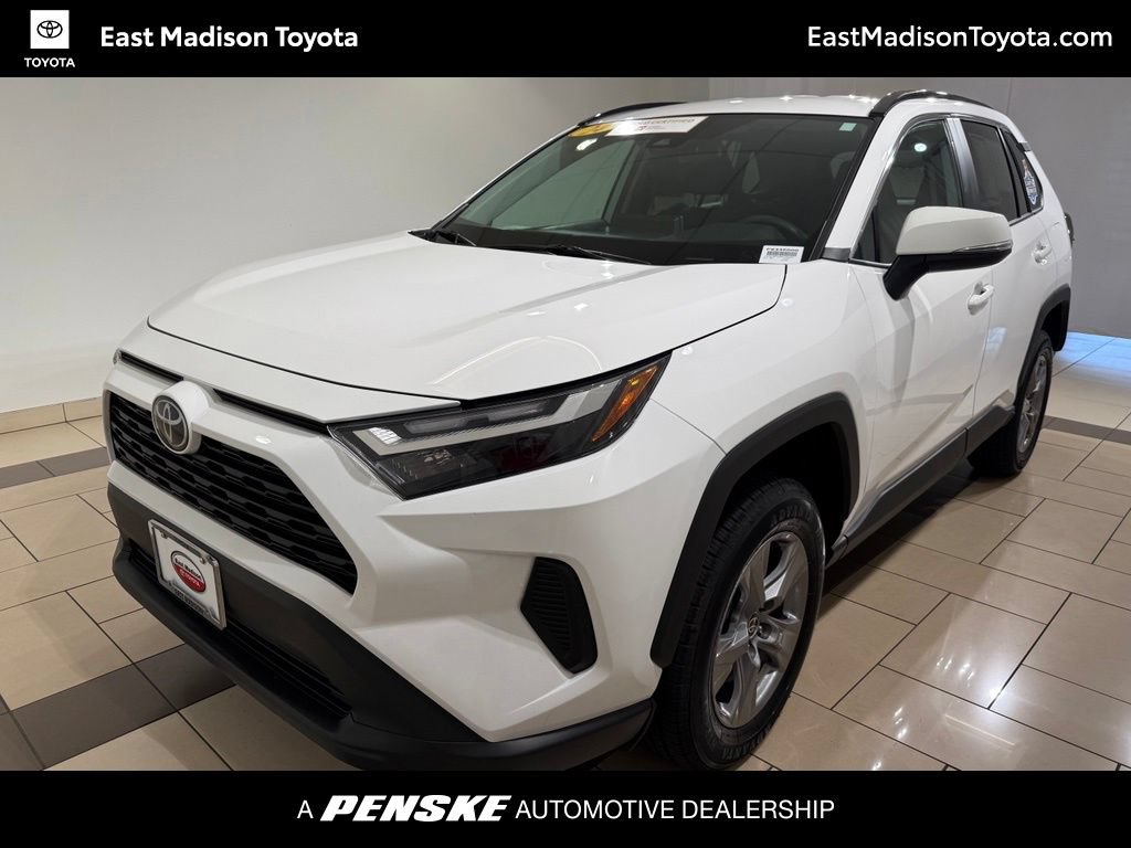 Certified 2024 Toyota RAV4 XLE FWD image 1