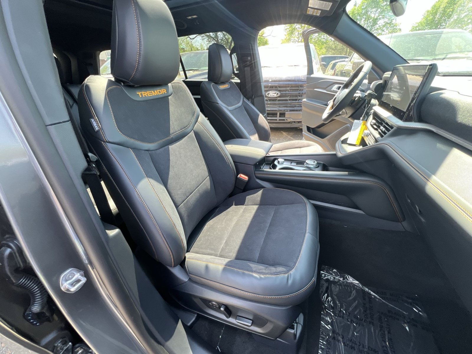 New 2026 Ford Explorer Tremor w/ Tremor Ultimate Package AWD/4WD image 36