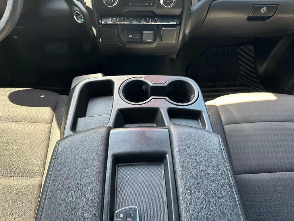 Used 2022 Chevrolet Silverado 1500 Custom image 22