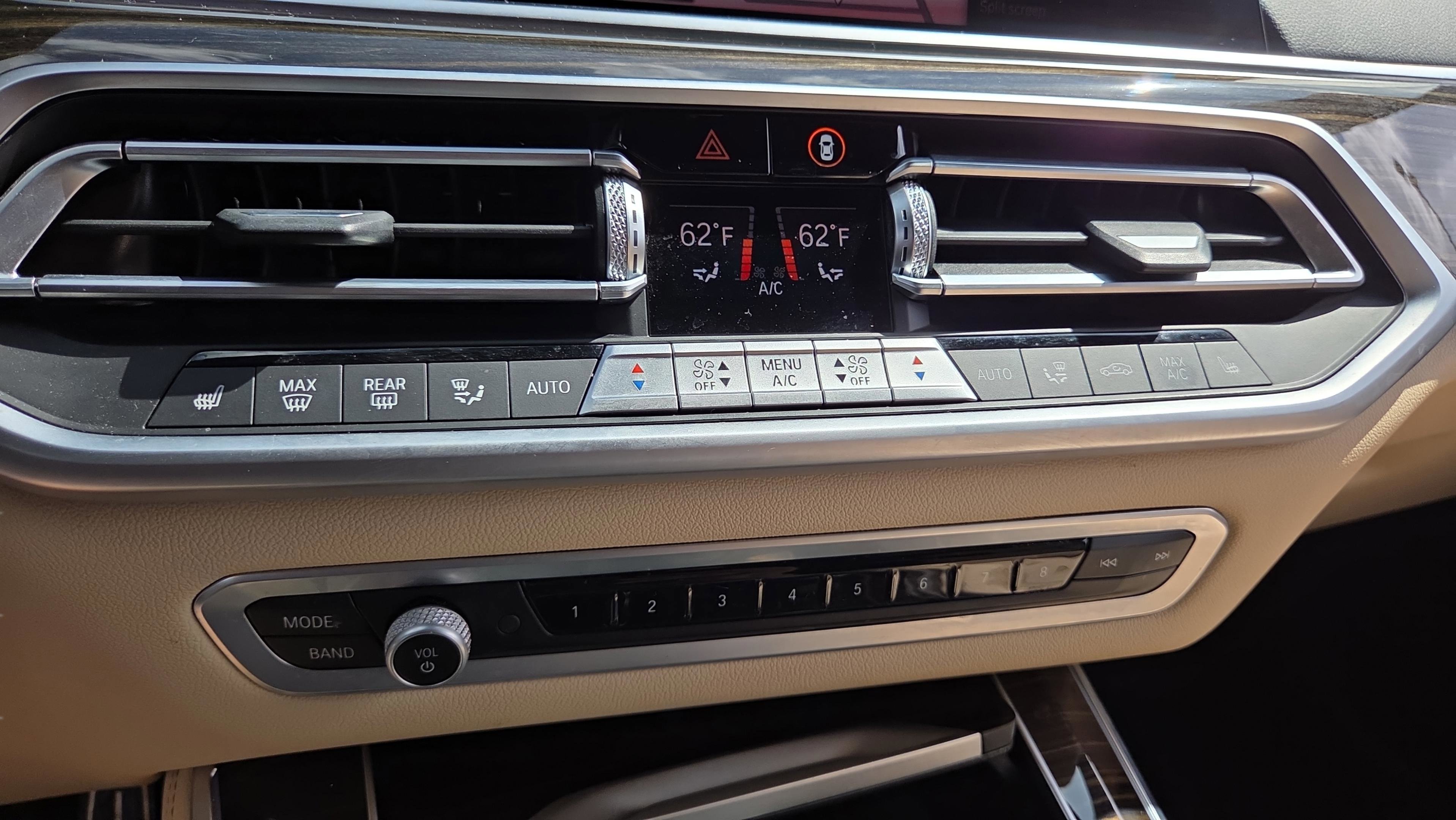 Used 2021 BMW X5 xDrive40i w/ M Sport Package image 37