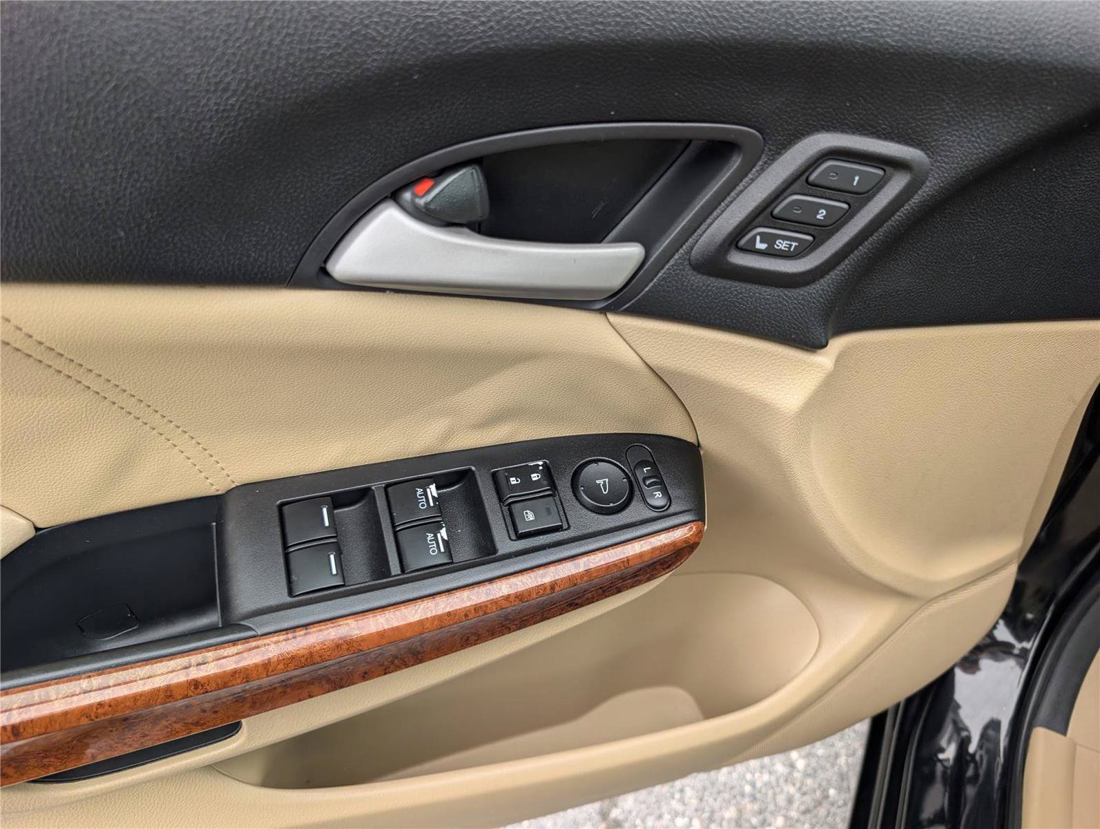 Used 2012 Honda Accord EX-L image 20