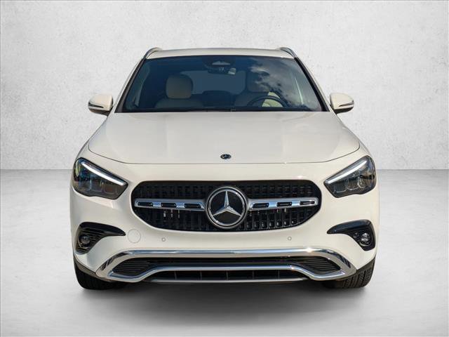 Certified 2025 Mercedes-Benz GLA 250 4MATIC w/ Exclusive Package image 2