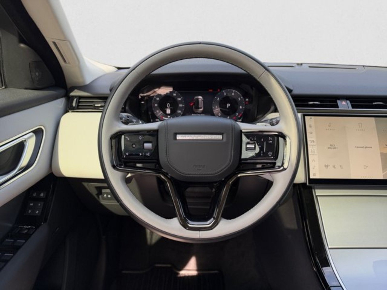 Certified 2024 Land Rover Range Rover Velar S AWD/4WD image 15