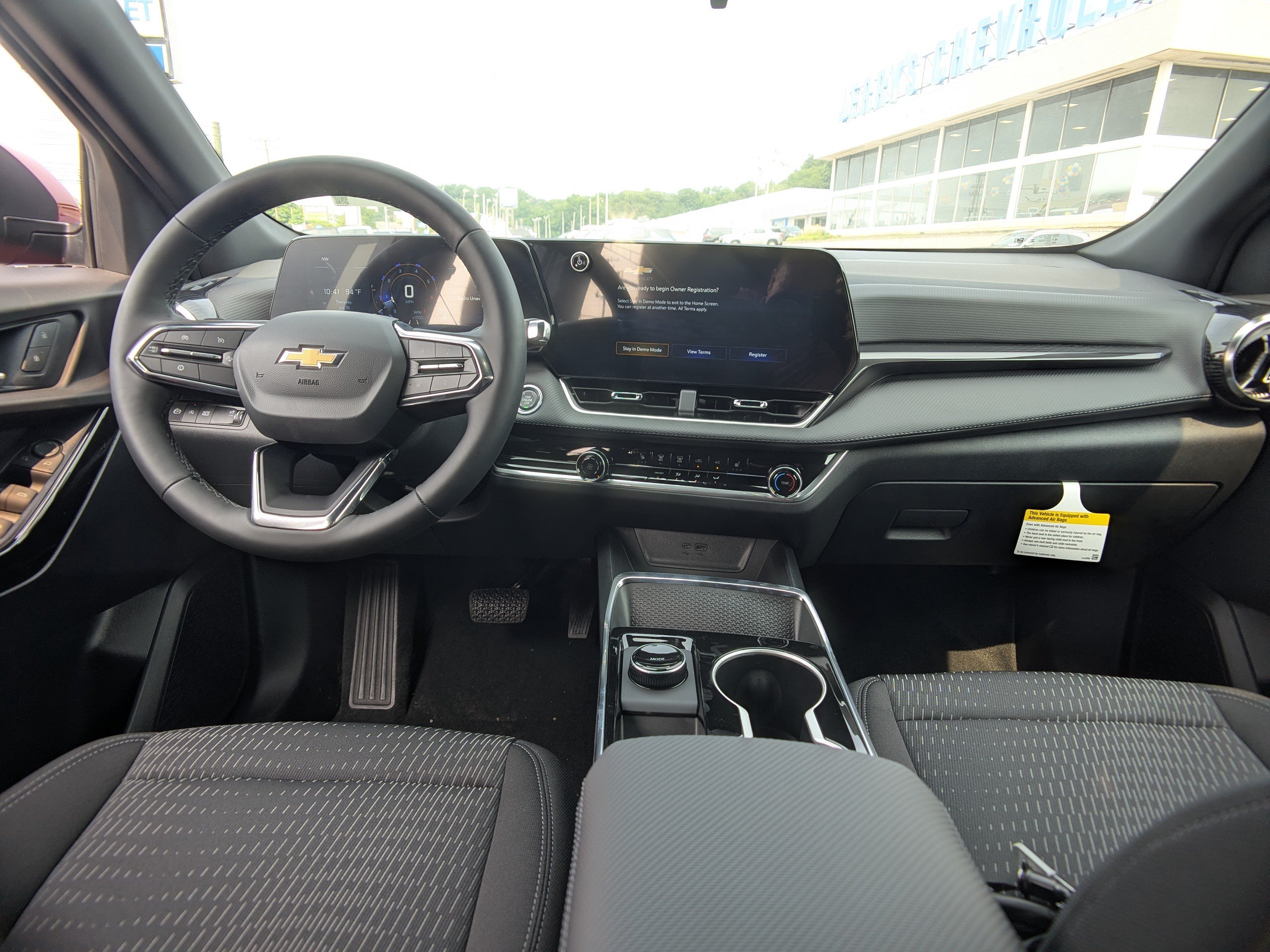 New 2027 Chevrolet Equinox LT FWD image 14