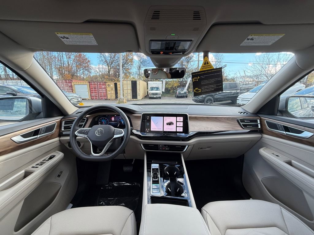 New 2026 Volkswagen Atlas SE image 21