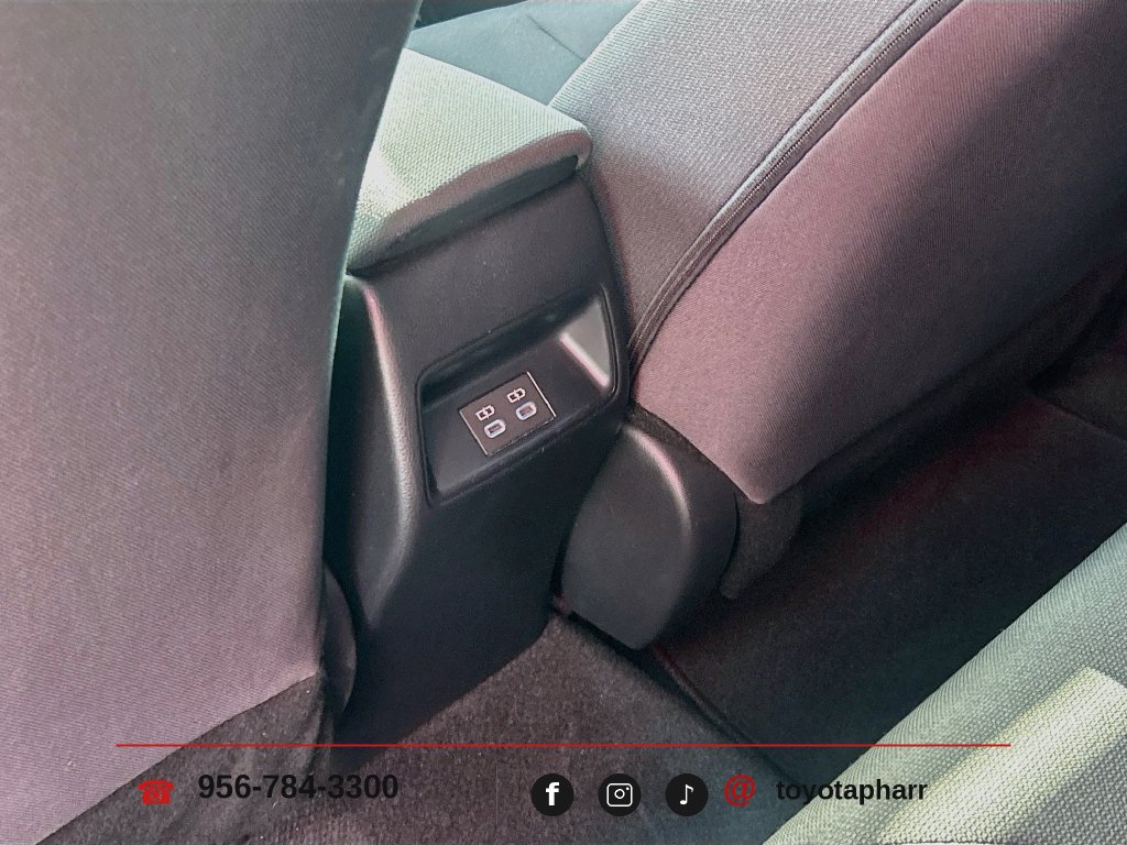 Used 2026 Toyota Corolla LE FWD image 15