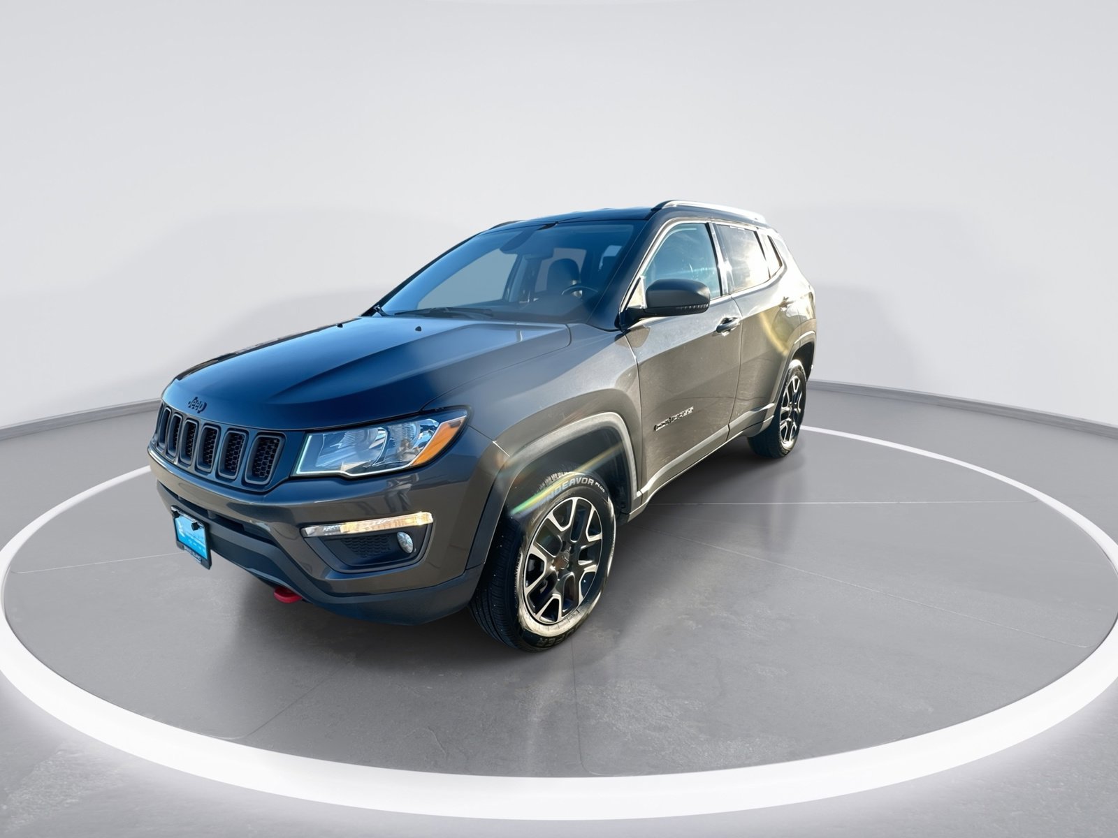 Used 2020 Jeep Compass Trailhawk AWD/4WD image 4