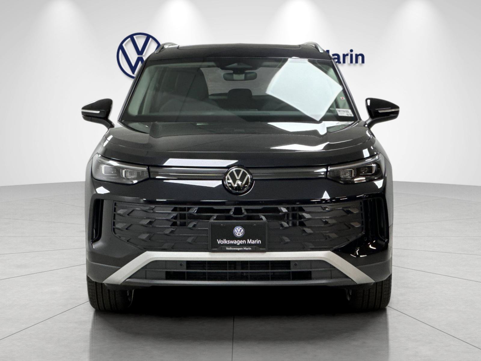 New 2026 Volkswagen Tiguan SE AWD/4WD image 8