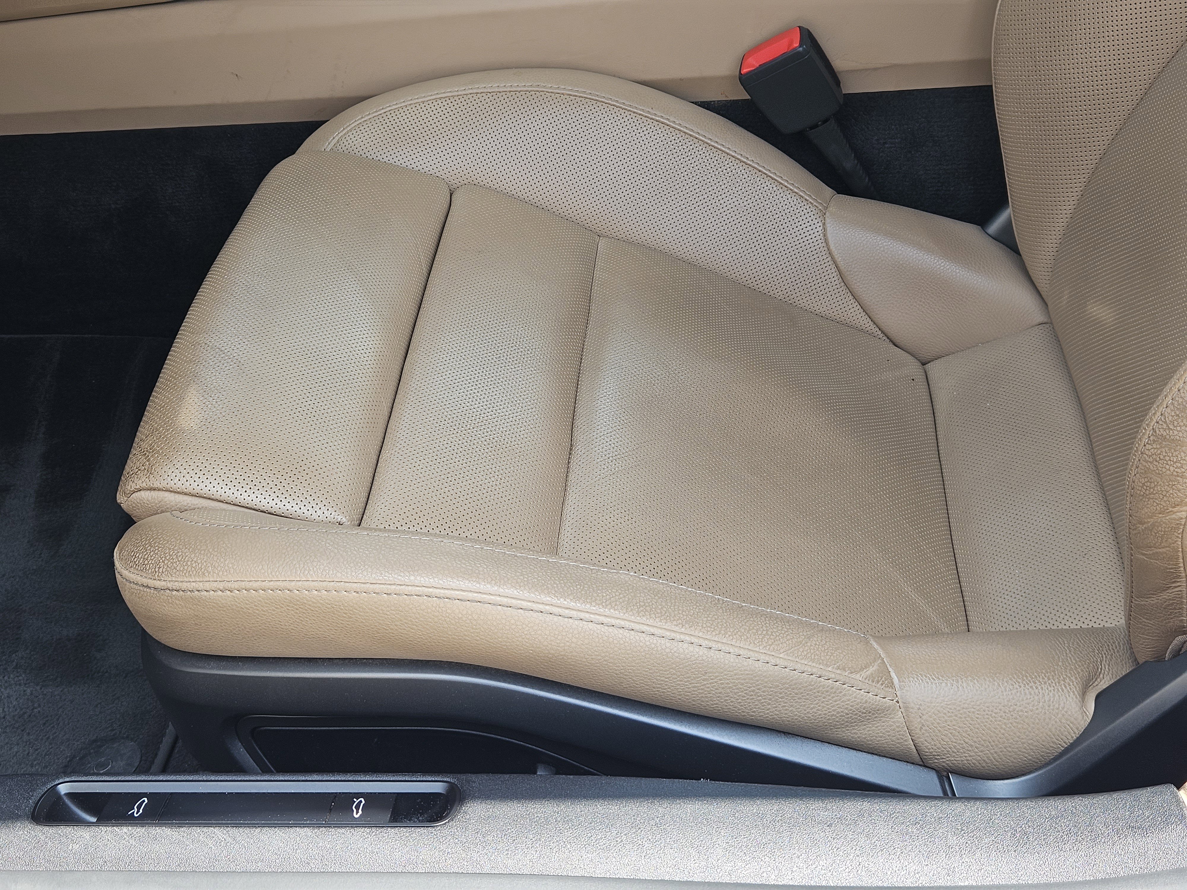 Certified 2020 Porsche 911 Carrera RWD image 23