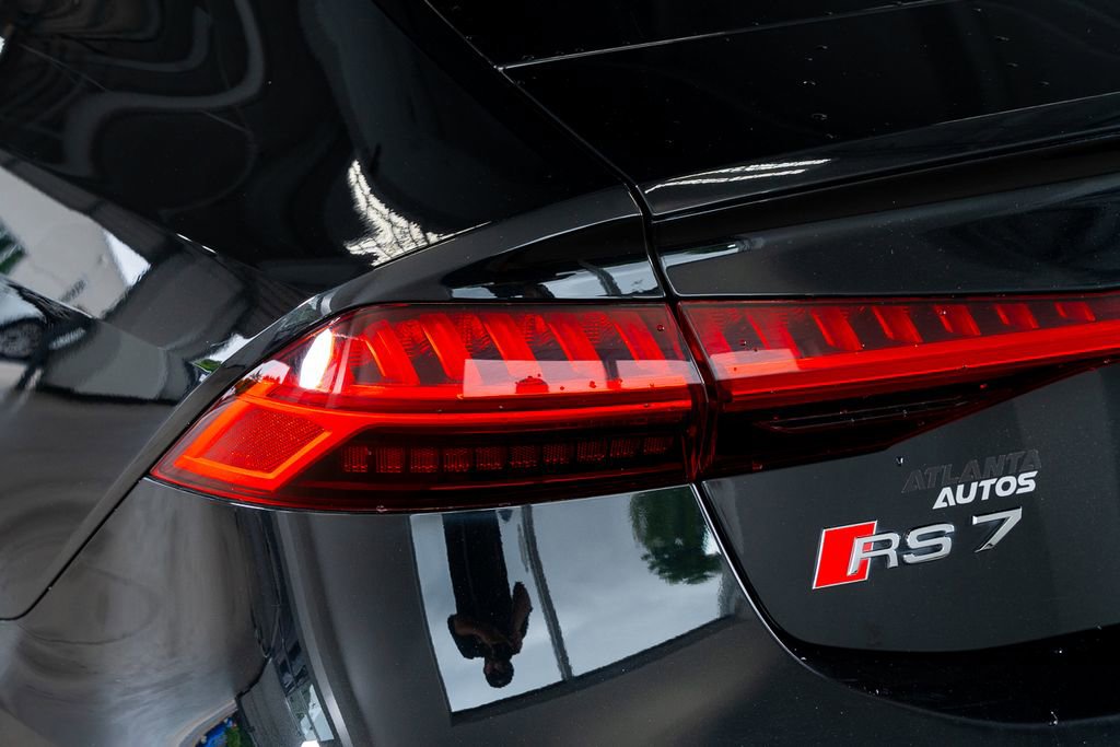 Used 2022 Audi RS 7 Sportback AWD/4WD image 20