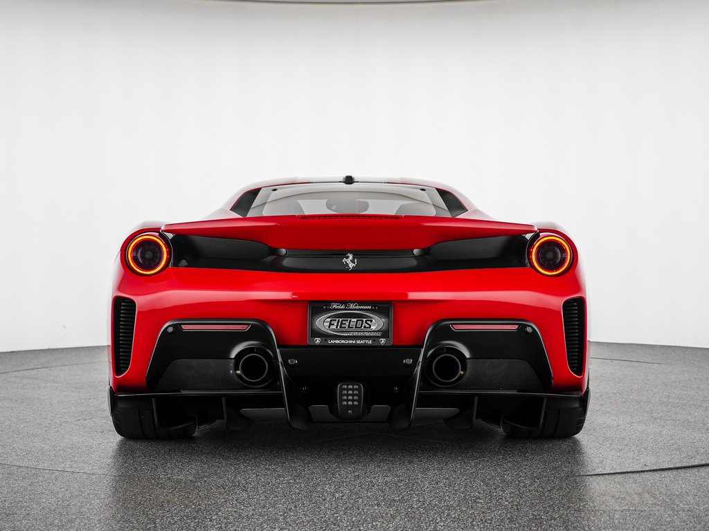 Used 2019 Ferrari 488 Pista Coupe RWD image 5