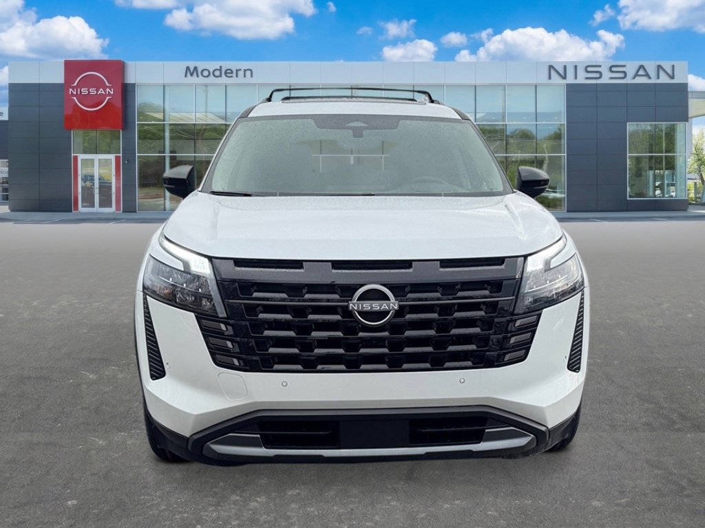 New 2026 Nissan Pathfinder Platinum AWD/4WD image 8