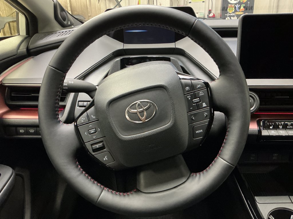 Certified 2024 Toyota Prius Prime Premium FWD image 19