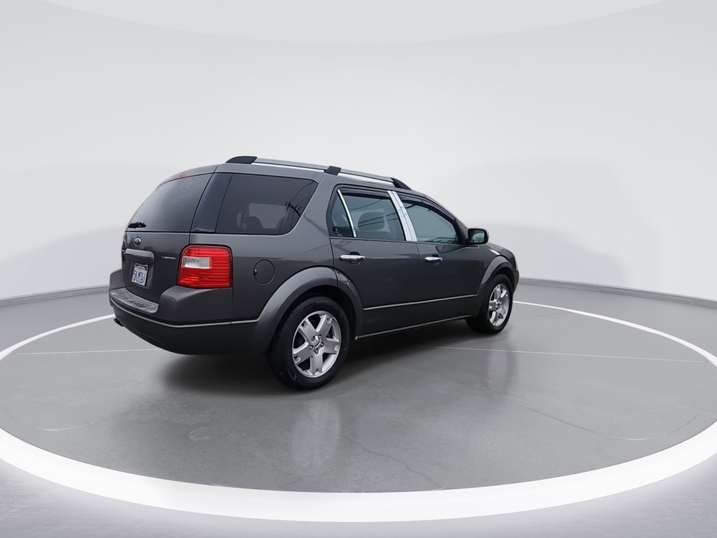 Used 2005 Ford Freestyle Limited image 7