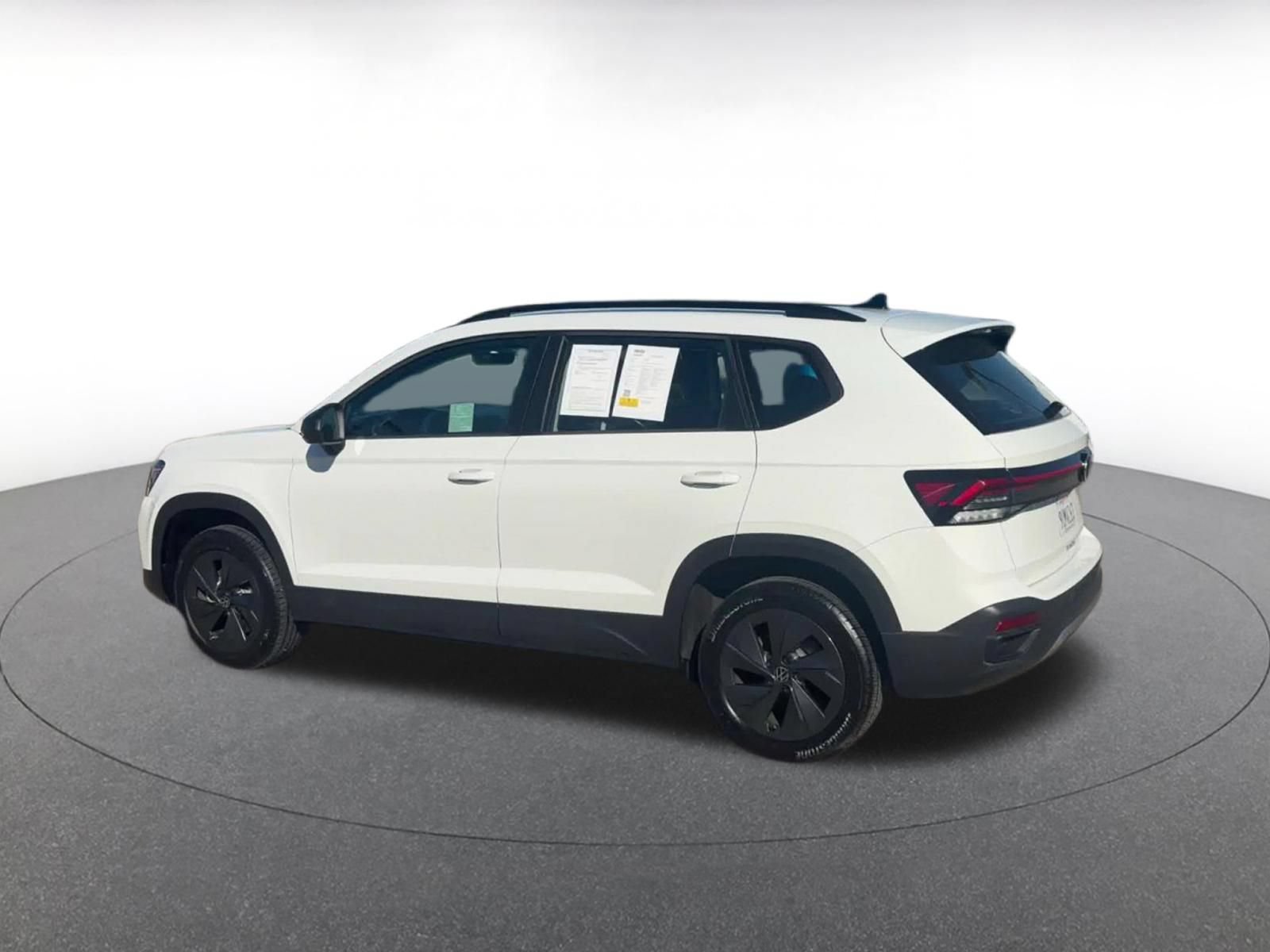 Used 2026 Volkswagen Taos S FWD image 10