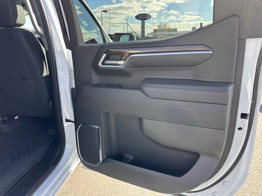 Used 2023 Chevrolet Silverado 1500 LT Trail Boss image 20