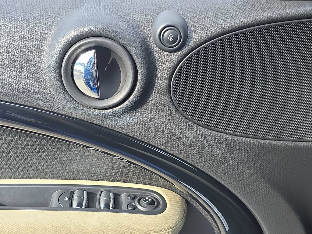 Used 2014 MINI Cooper Countryman S FWD image 28