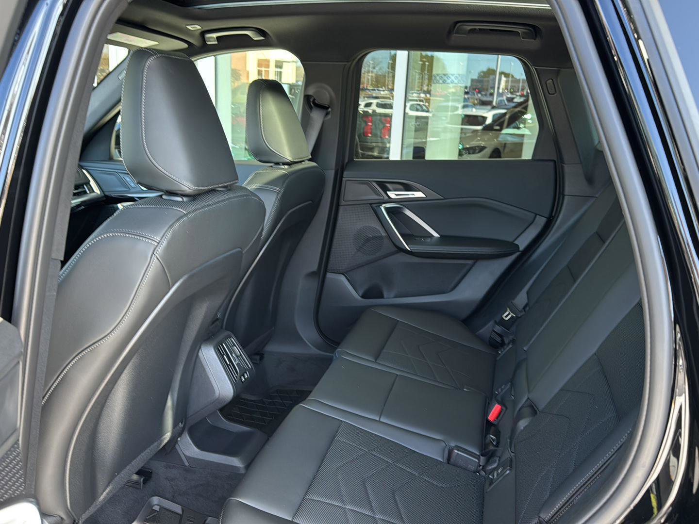 New 2026 BMW X1 xDrive28i w/ Technology Package image 8