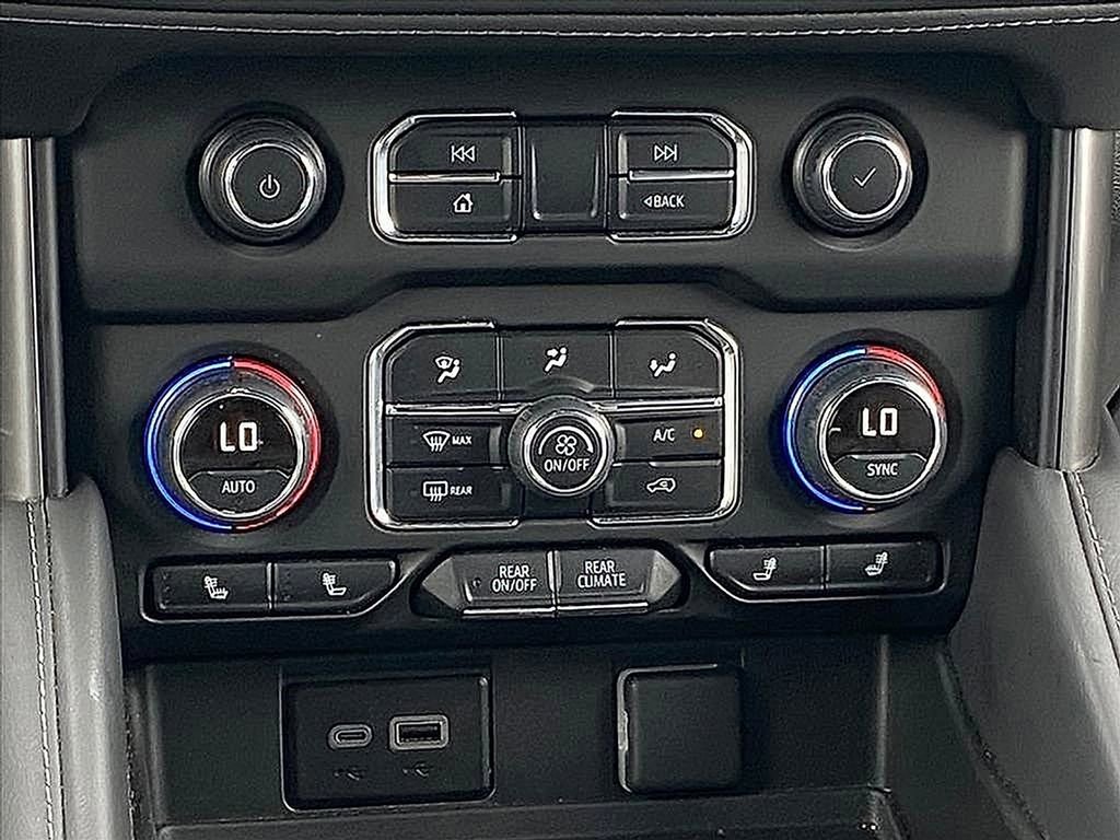 Used 2024 Chevrolet Tahoe LT image 14