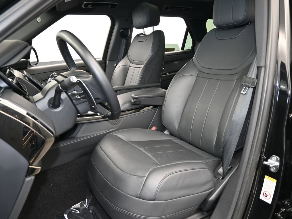 Used 2024 Land Rover Range Rover Sport Dynamic SE AWD/4WD image 12