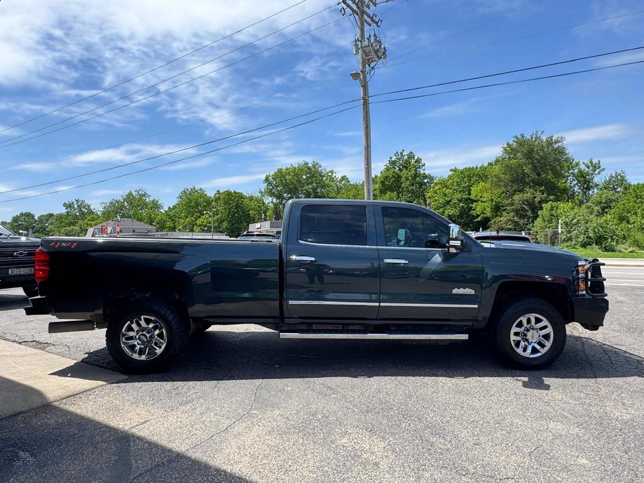 Used 2018 Chevrolet Silverado 3500 High Country w/ Duramax Plus Package AWD/4WD image 6