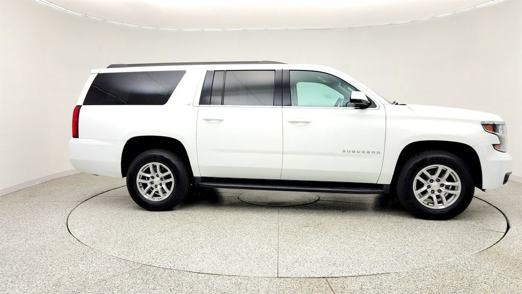 Used 2020 Chevrolet Suburban LT AWD/4WD image 4
