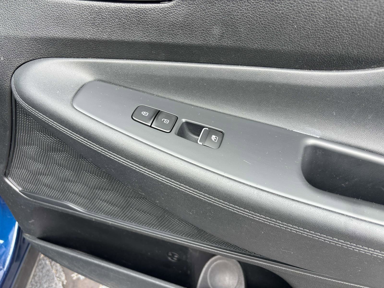 Used 2021 Hyundai Santa Fe SEL w/ Convenience Package image 18