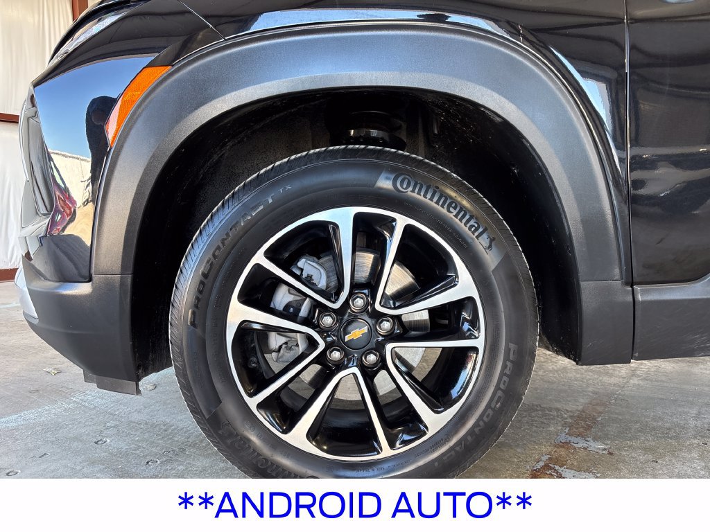 Used 2025 Chevrolet TrailBlazer LT AWD/4WD image 13