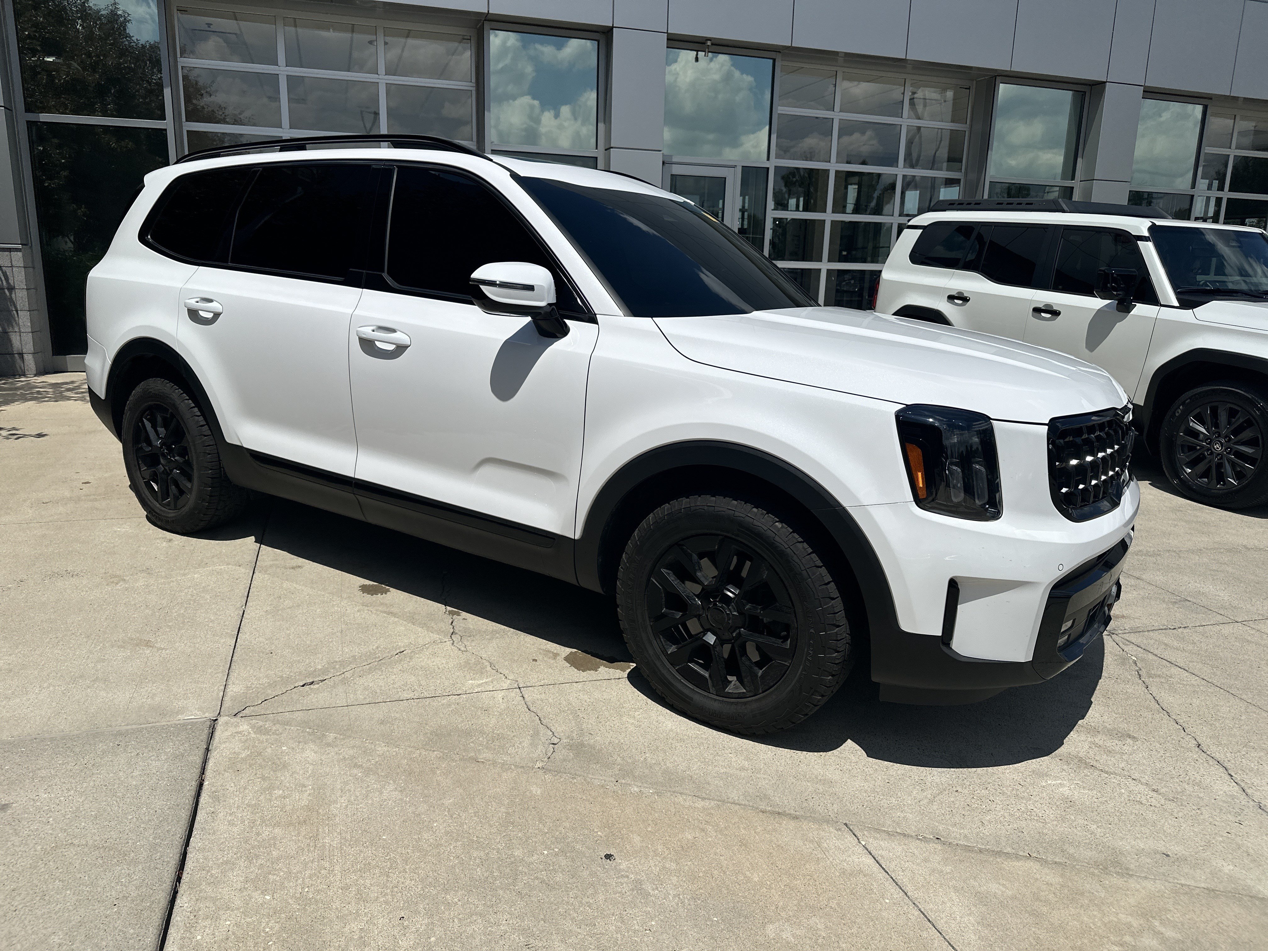 Used 2025 Kia Telluride SX Prestige X-Pro AWD/4WD image 18