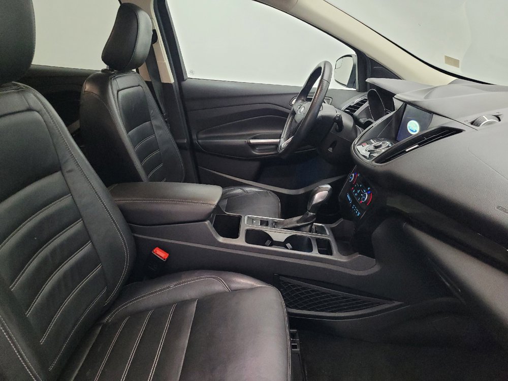 Used 2019 Ford Escape Titanium AWD/4WD image 21