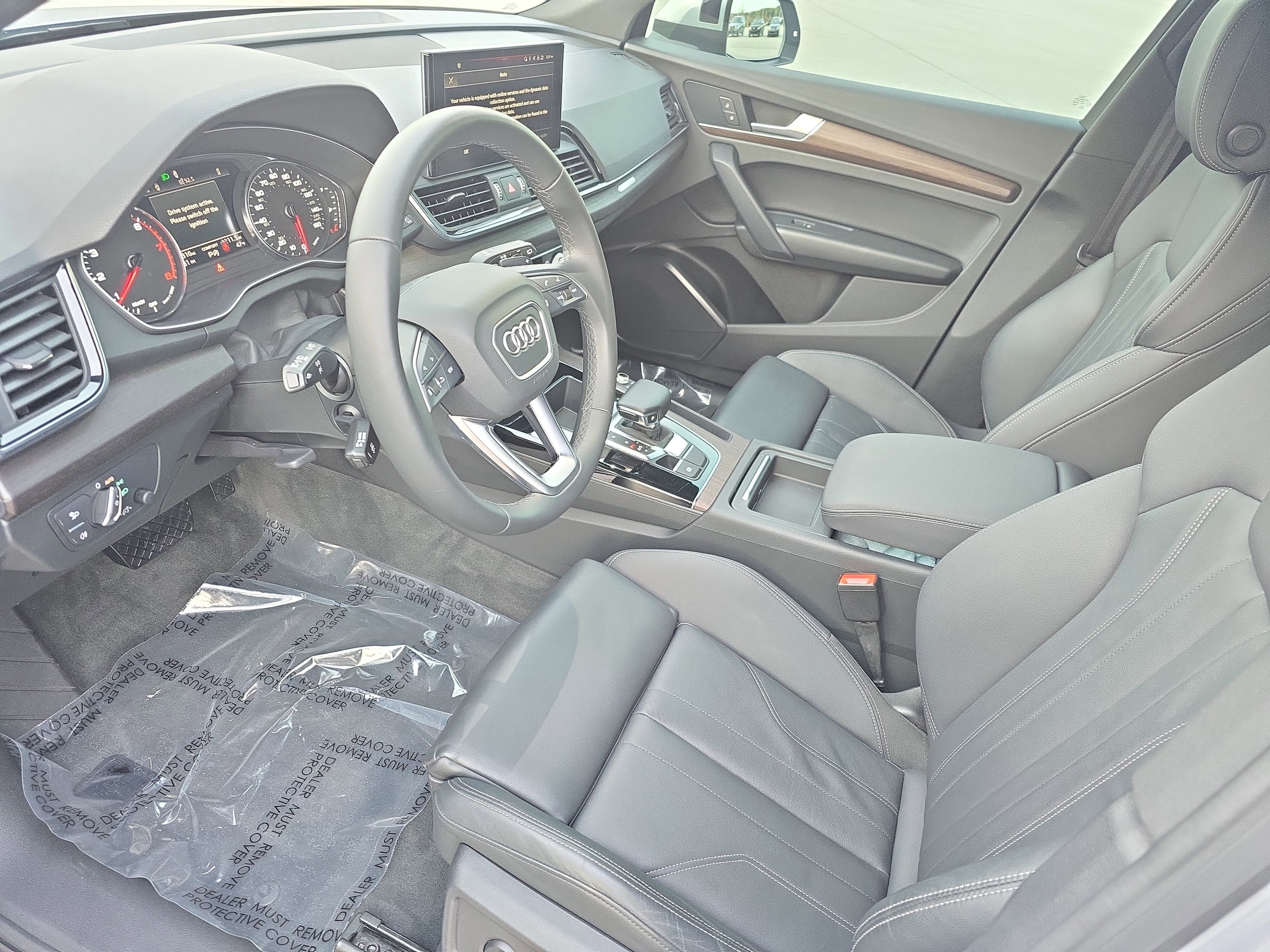 Certified 2022 Audi Q5 2.0T Premium w/ Convenience Package image 16