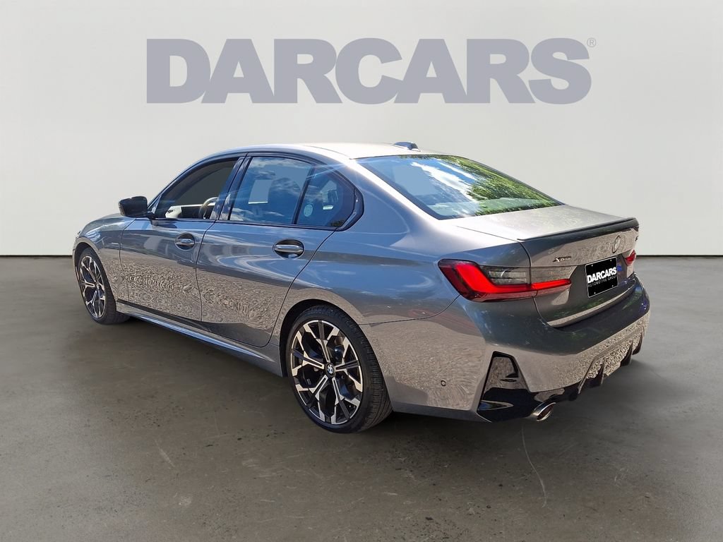 Used 2026 BMW 330i xDrive Sedan w/ M Sport Package AWD/4WD image 4