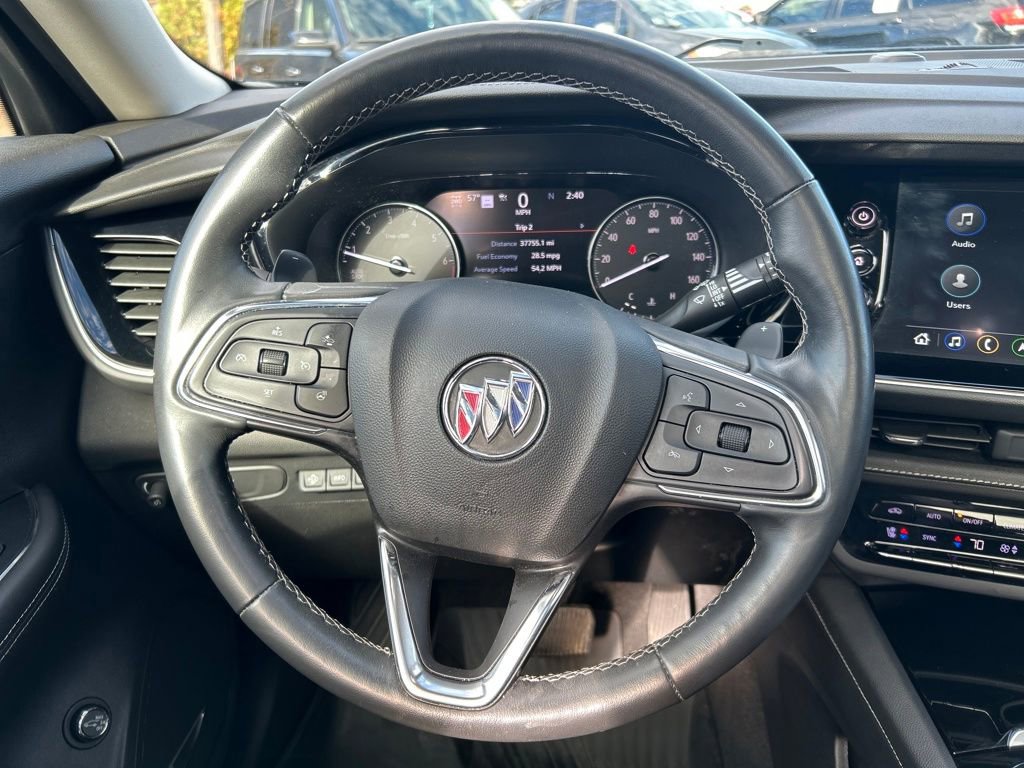 Used 2022 Buick Envision Avenir w/ Technology Package II image 15