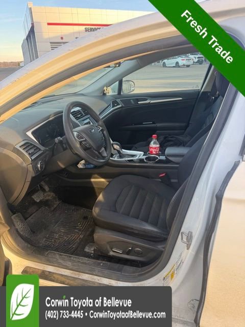 Used 2014 Ford Fusion SE image 13