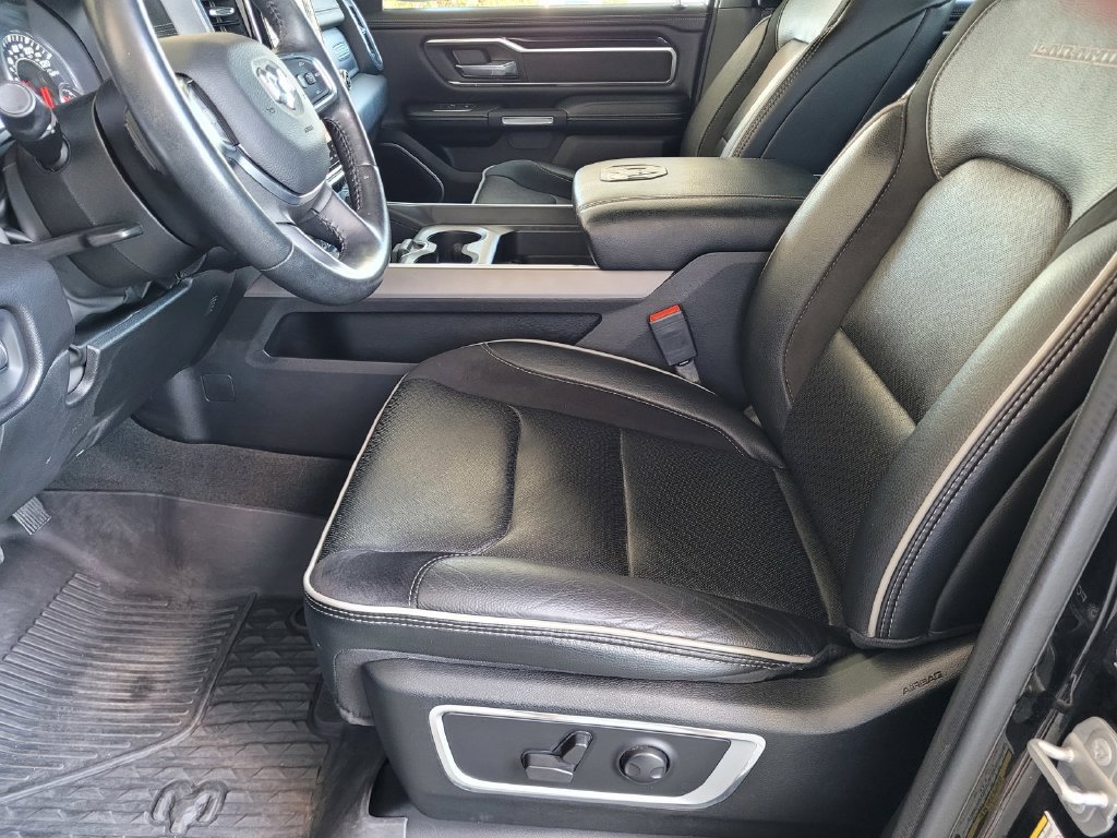 Used 2022 RAM 1500 Laramie w/ Sport Appearance Package AWD/4WD image 12