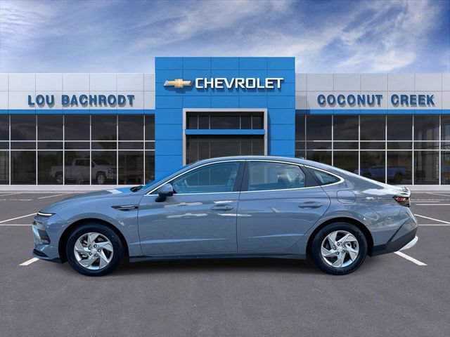 Used 2025 Hyundai Sonata SE FWD image 5