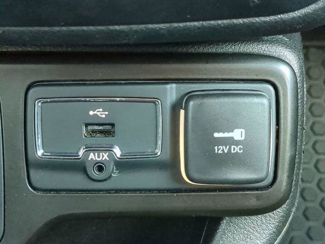 Certified 2022 Jeep Renegade Altitude image 25