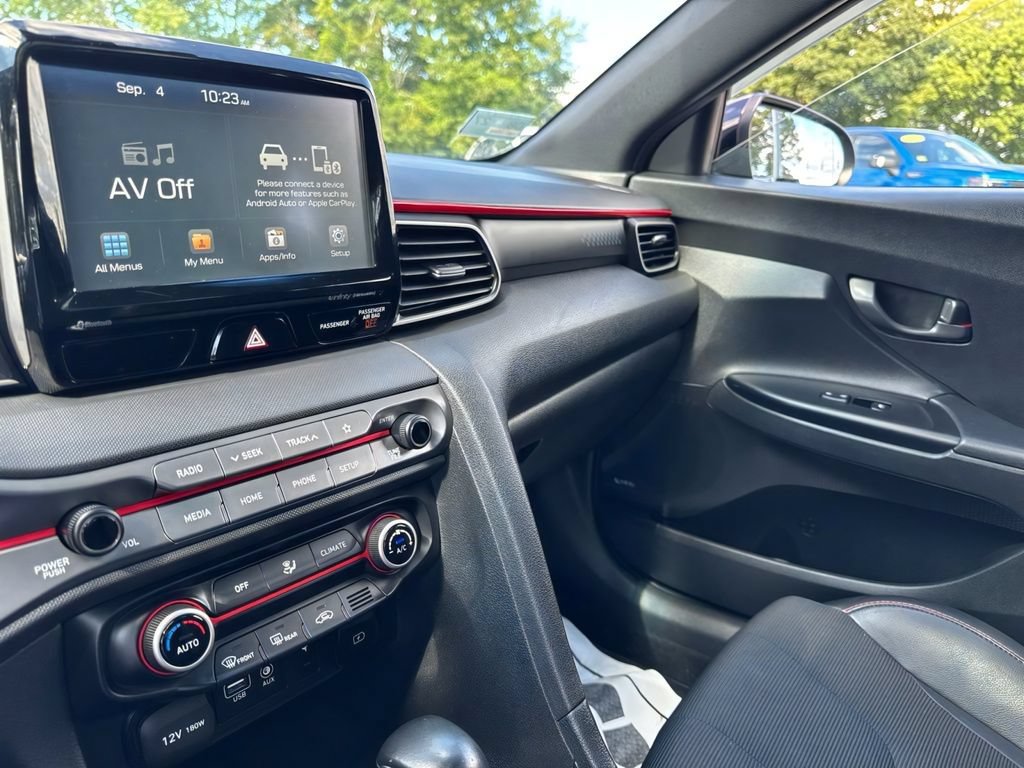 Used 2020 Hyundai Veloster 2.0 Premium FWD image 27