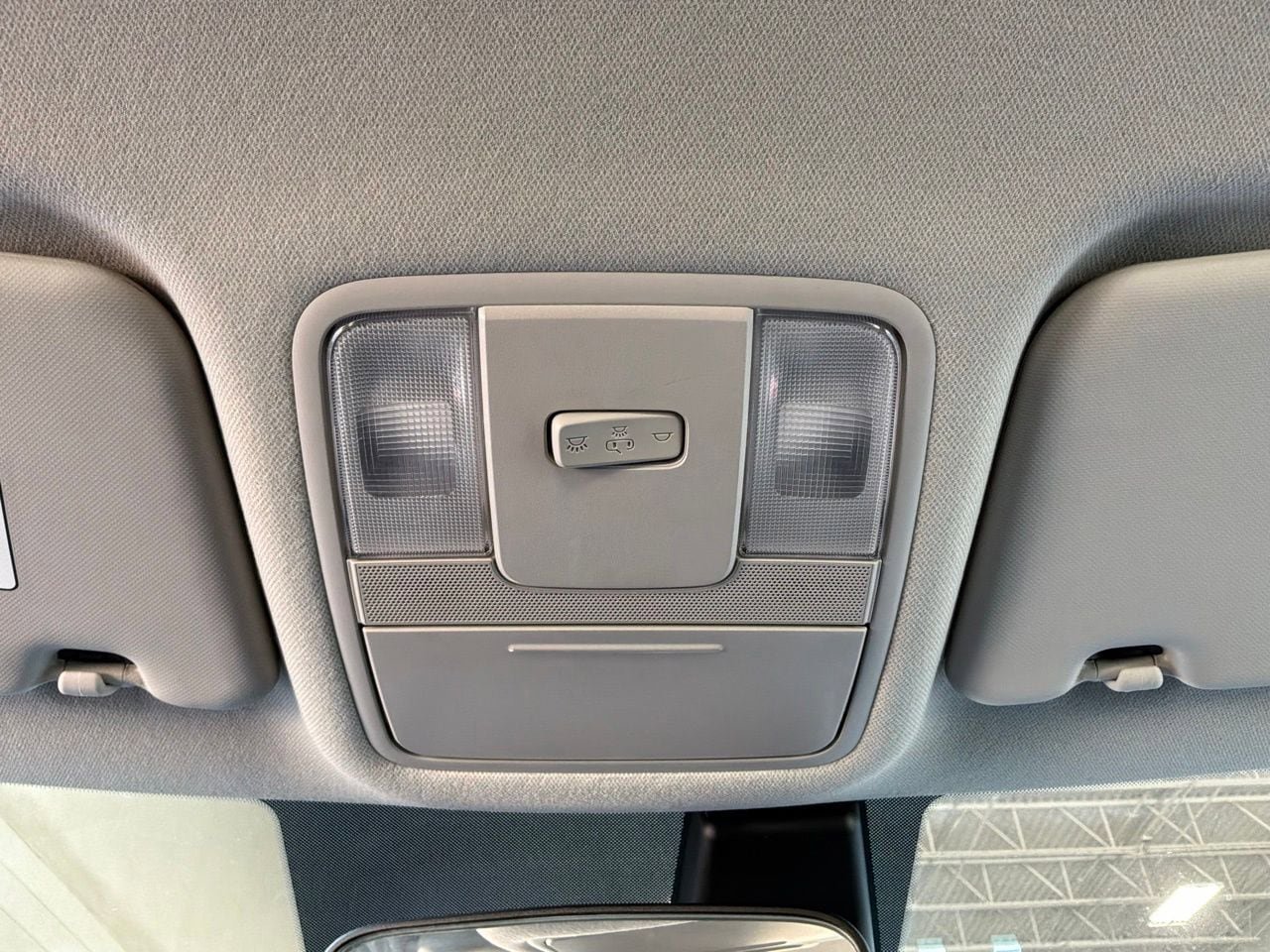 Used 2025 Kia Soul LX w/ LX Technology Package FWD image 15