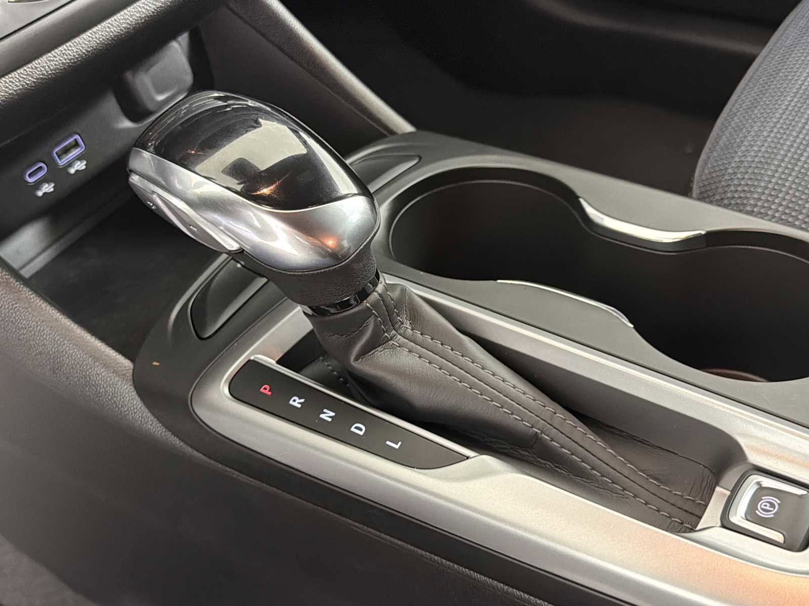 Used 2025 Buick Envista Preferred image 29