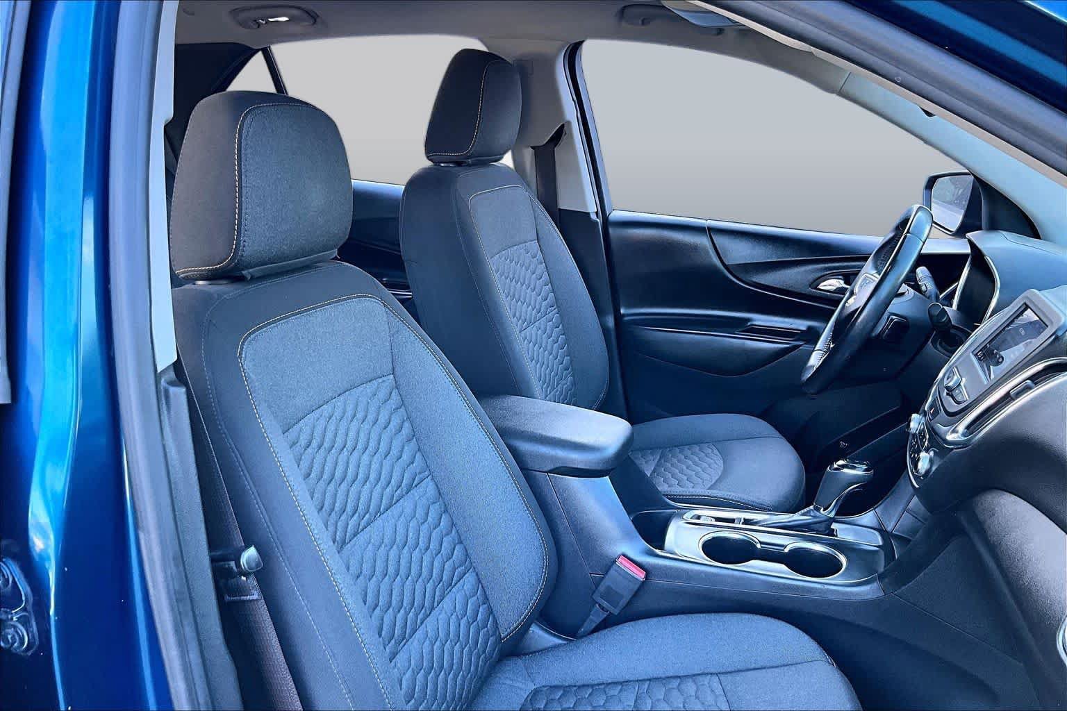 Used 2020 Chevrolet Equinox LT FWD image 9