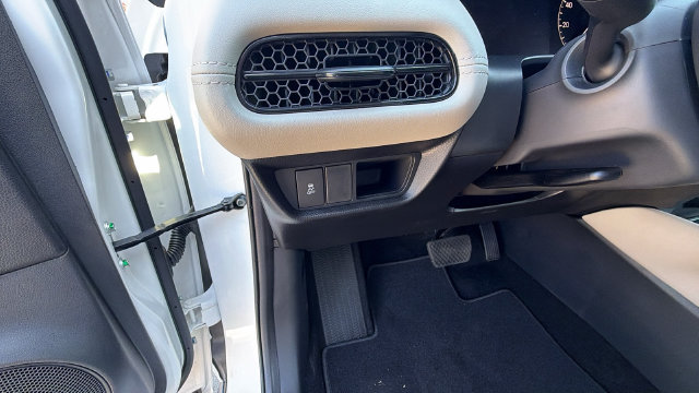 New 2026 Honda HR-V LX image 30