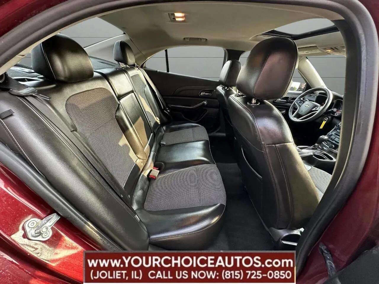 Used 2016 Chevrolet Malibu LT w/ Power Convenience Package image 18