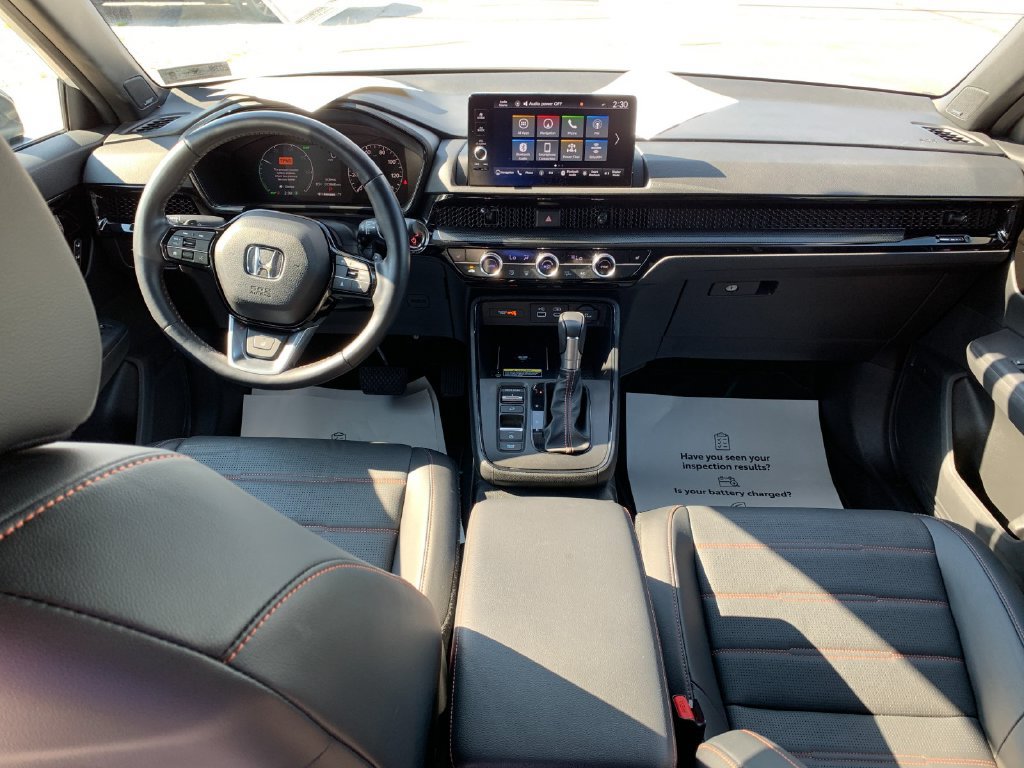 Used 2025 Honda CR-V Sport Touring image 16
